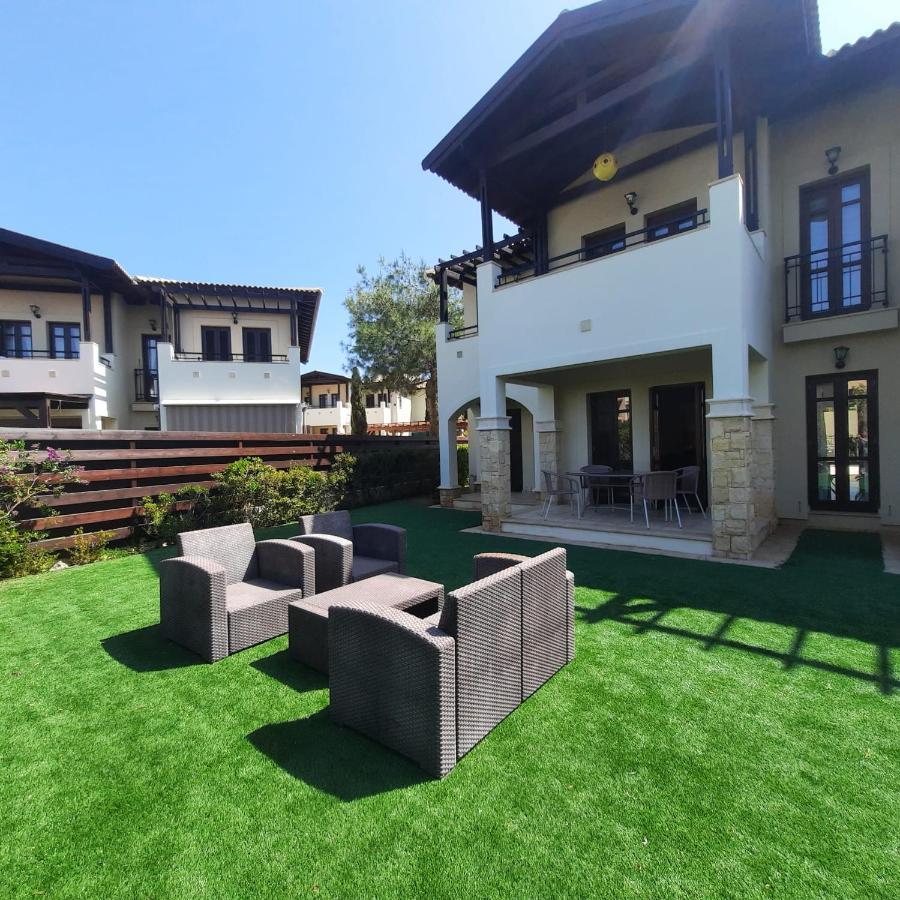 Helios Heights Spirits, Aphrodite Hills Golf Resort クークリア エクステリア 写真
