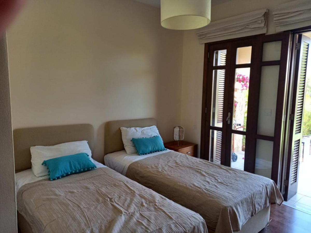Helios Heights Spirits, Aphrodite Hills Golf Resort クークリア エクステリア 写真